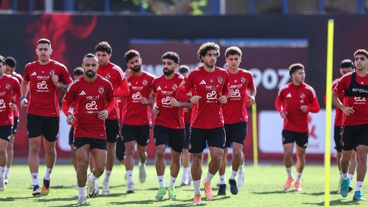 أزمة قطاعات الناشئين.. ضياء السيد ينتقد غياب التخطيط العلمي بالأندية المصرية